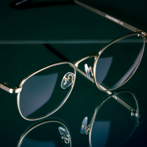 Are Polycarbonate Lenses Better for Eyewear?